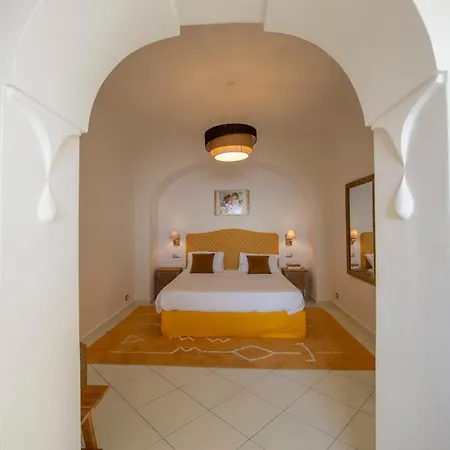 아파트 Aria Di Mare,near Elevator, Few Steps, Parking, Garden