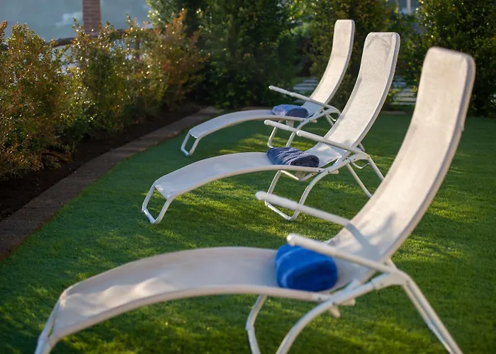 Aria Di Mare,near Elevator, Few Steps, Parking, Garden *