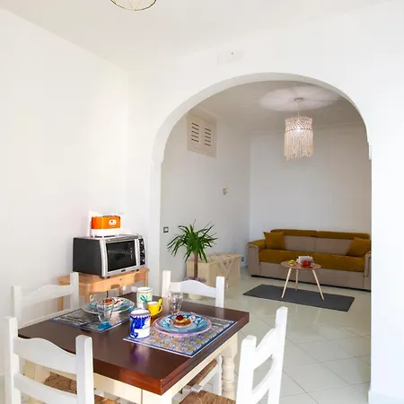 Aria Di Mare,near Elevator, Few Steps, Parking, Garden Apartament